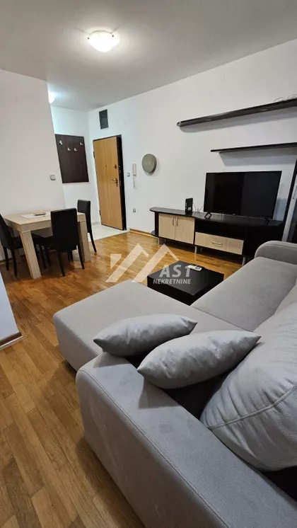 Maksima Gorkog | 4zida.rs