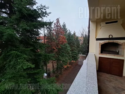 DEDINJE | 4zida.rs