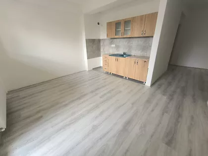 Trijangla | 4zida.rs