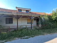 Gradske lokacije, Batočina | 4zida.rs