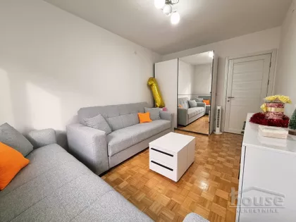 Železnička stanica | 4zida.rs