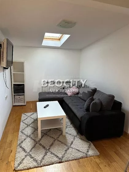 Lošinjska donja | 4zida.rs