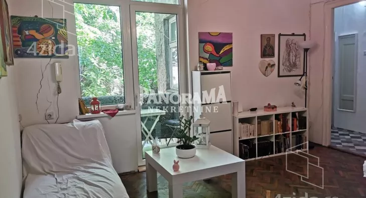 Četvoroiposoban stan | 4zida