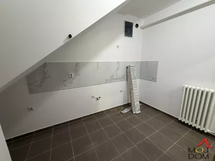 Sremska Kamenica | 4zida.rs