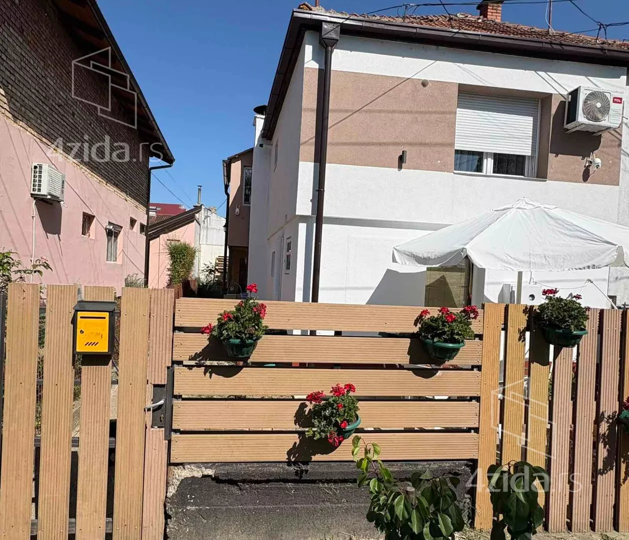2-etažna kuća | 4zida