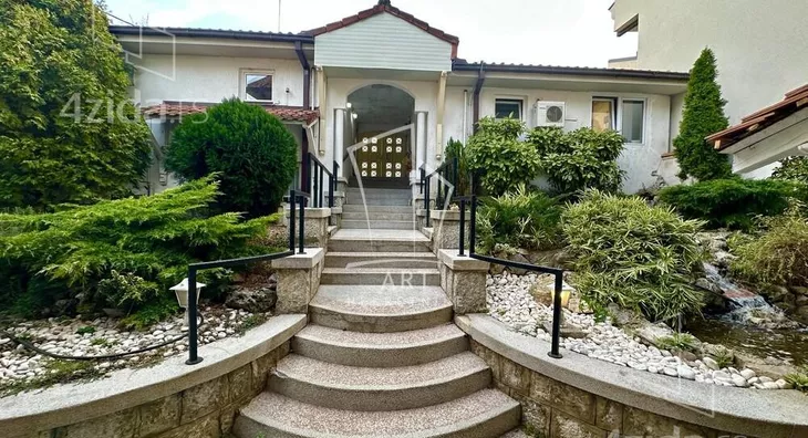 4-etažna kuća | 4zida
