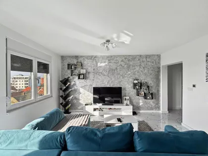 Donji Grad | 4zida.rs