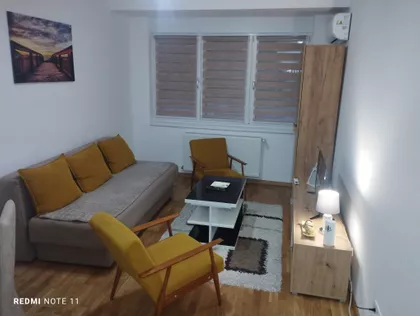 Dimitrija Tucovića 27 | 4zida.rs