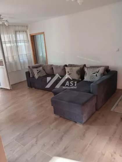 Bulevar Cara Lazara | 4zida.rs