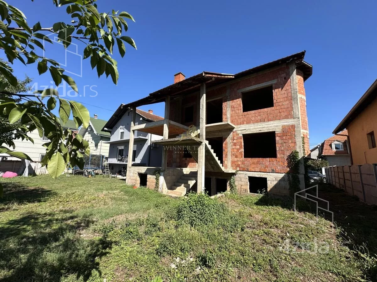 Kuća | 4zida
