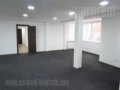 STARO SAJMIŠTE | 4zida.rs