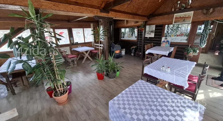 Ugostiteljski objekat | 4zida