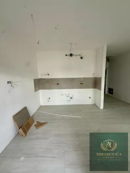 Novi Banovci | 4zida.rs