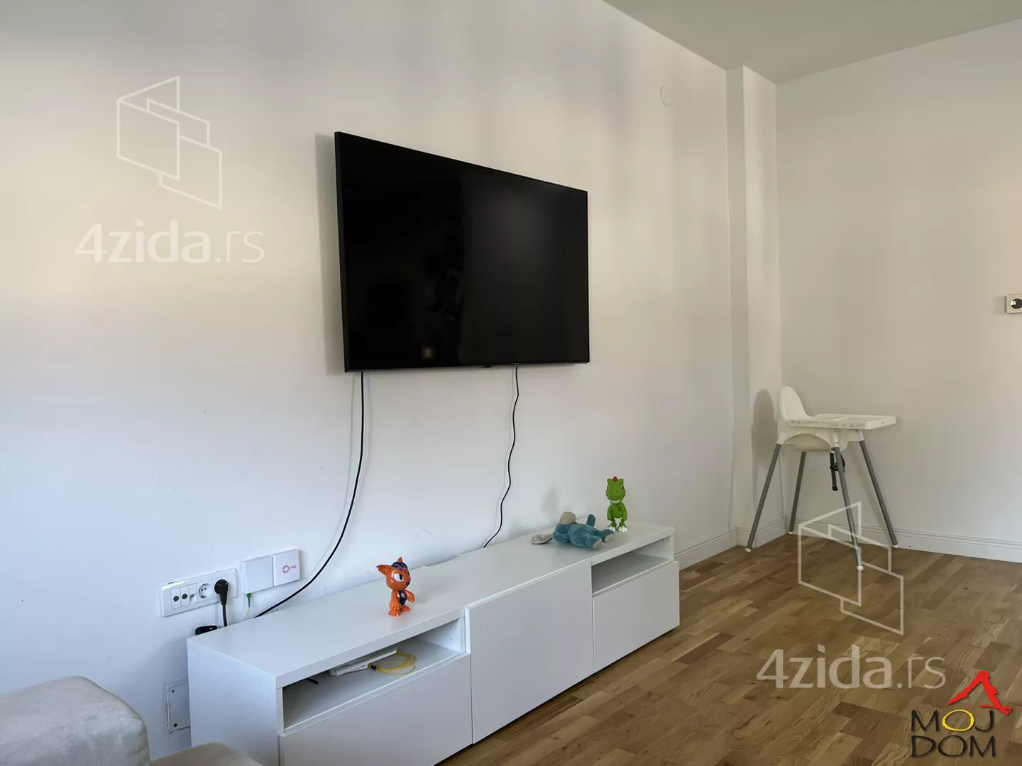 Troiposoban stan | 4zida