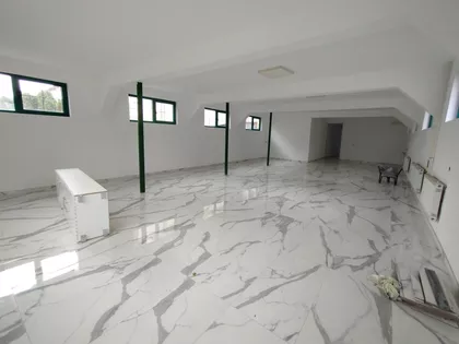 Donji Komren | 4zida.rs