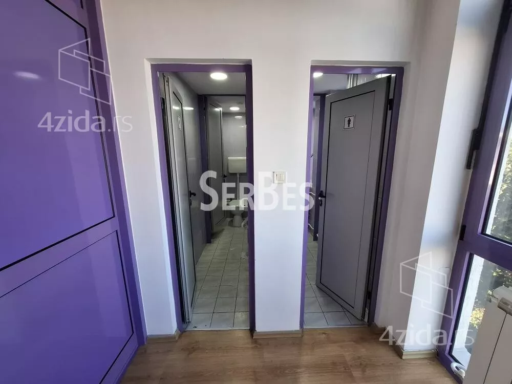 Poslovni prostor | 4zida