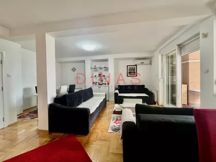 Bulevar Oslobođenja | 4zida.rs