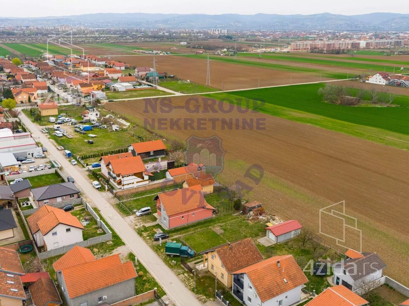 Građevinsko zemljište | 4zida