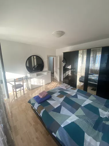 Nedeljka Gvozdenovića 6