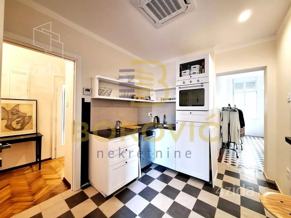 Petosoban stan | 4zida