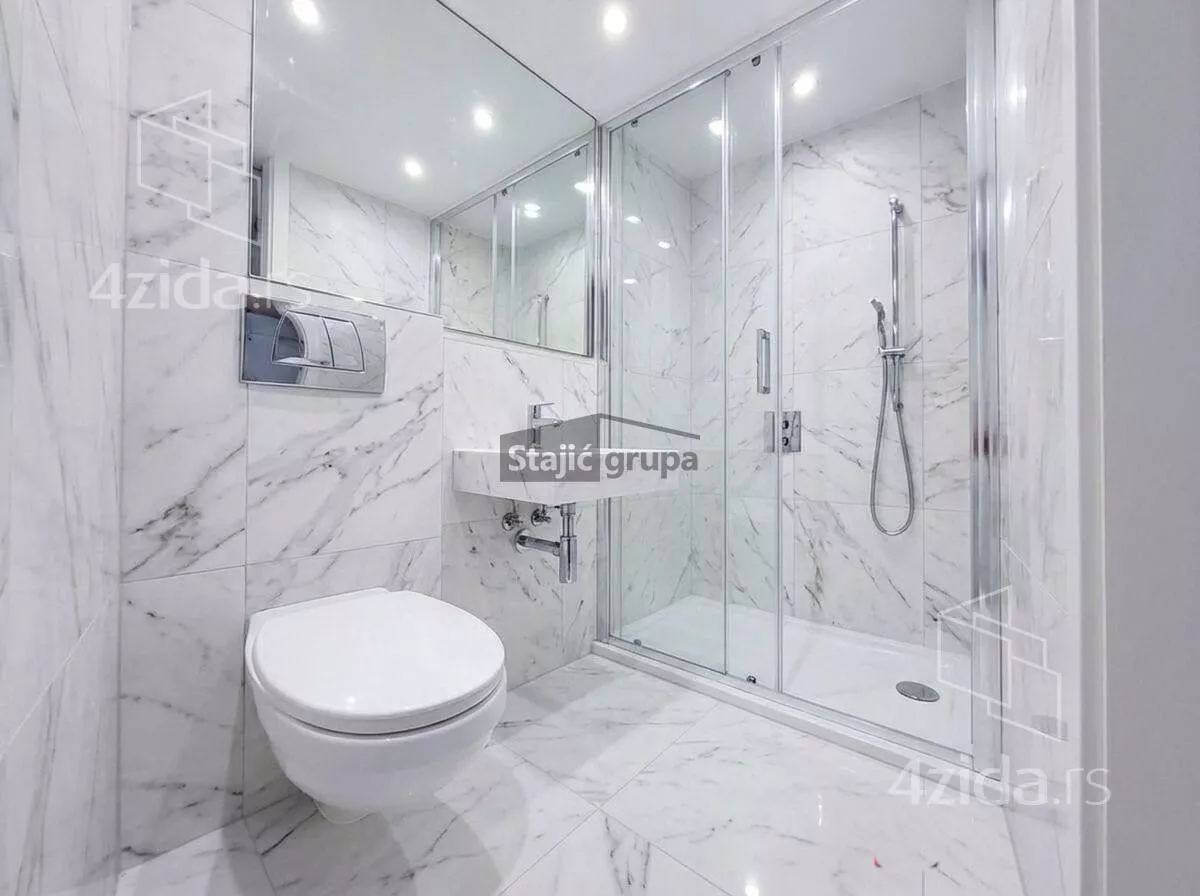 Petosoban stan | 4zida