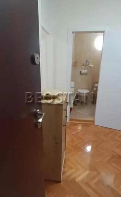 Molerova | 4zida.rs