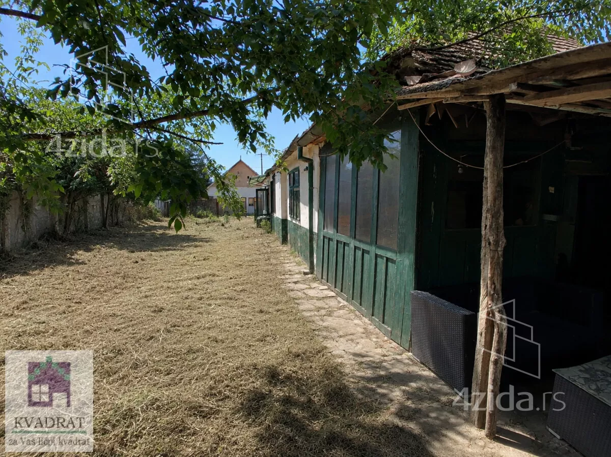 Plac | 4zida