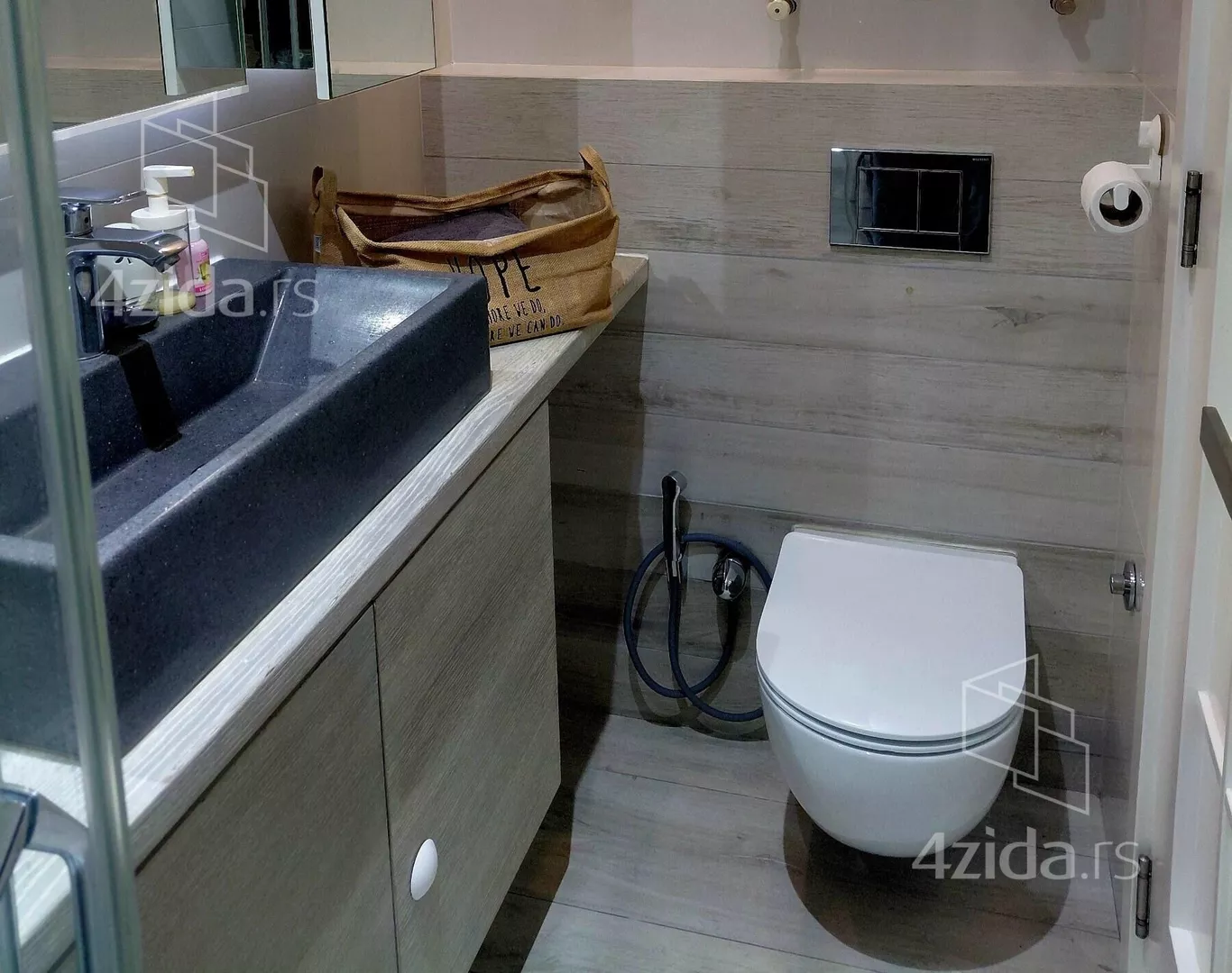 Troiposoban stan | 4zida