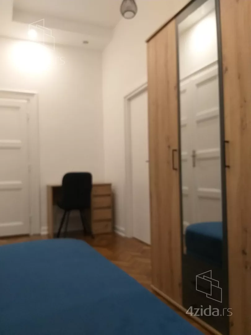Četvoroiposoban stan | 4zida