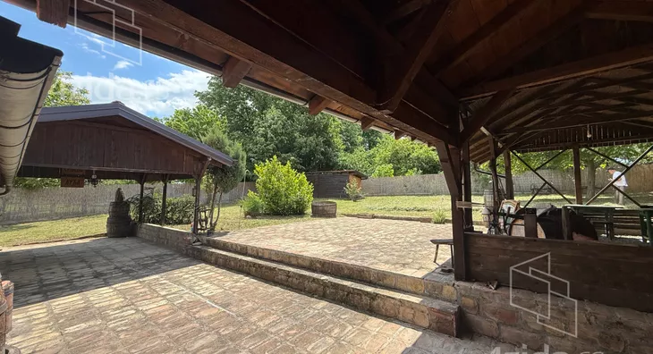 4-etažna kuća | 4zida