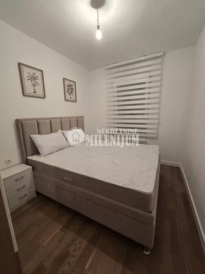 Vojvođanska | 4zida.rs