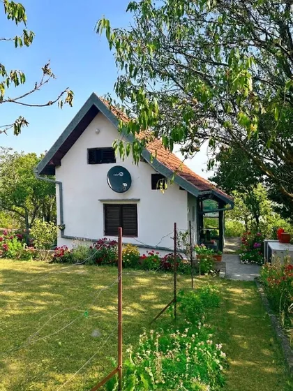 Počenta | 4zida.rs