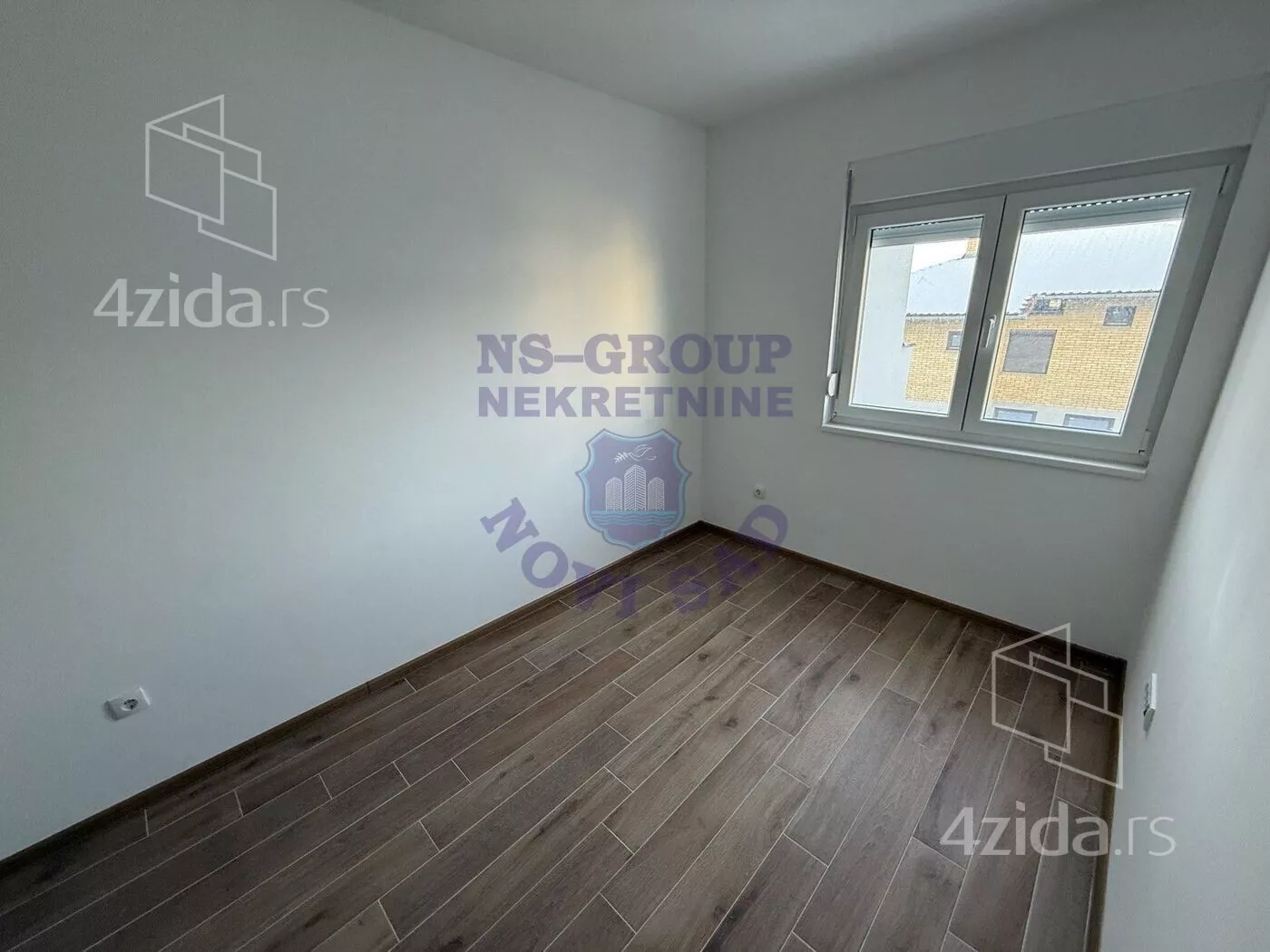 Šestosoban stan | 4zida