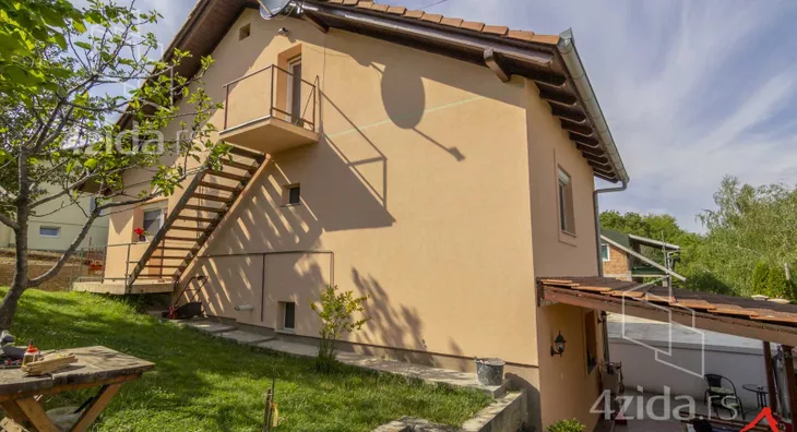 Kuća | 4zida