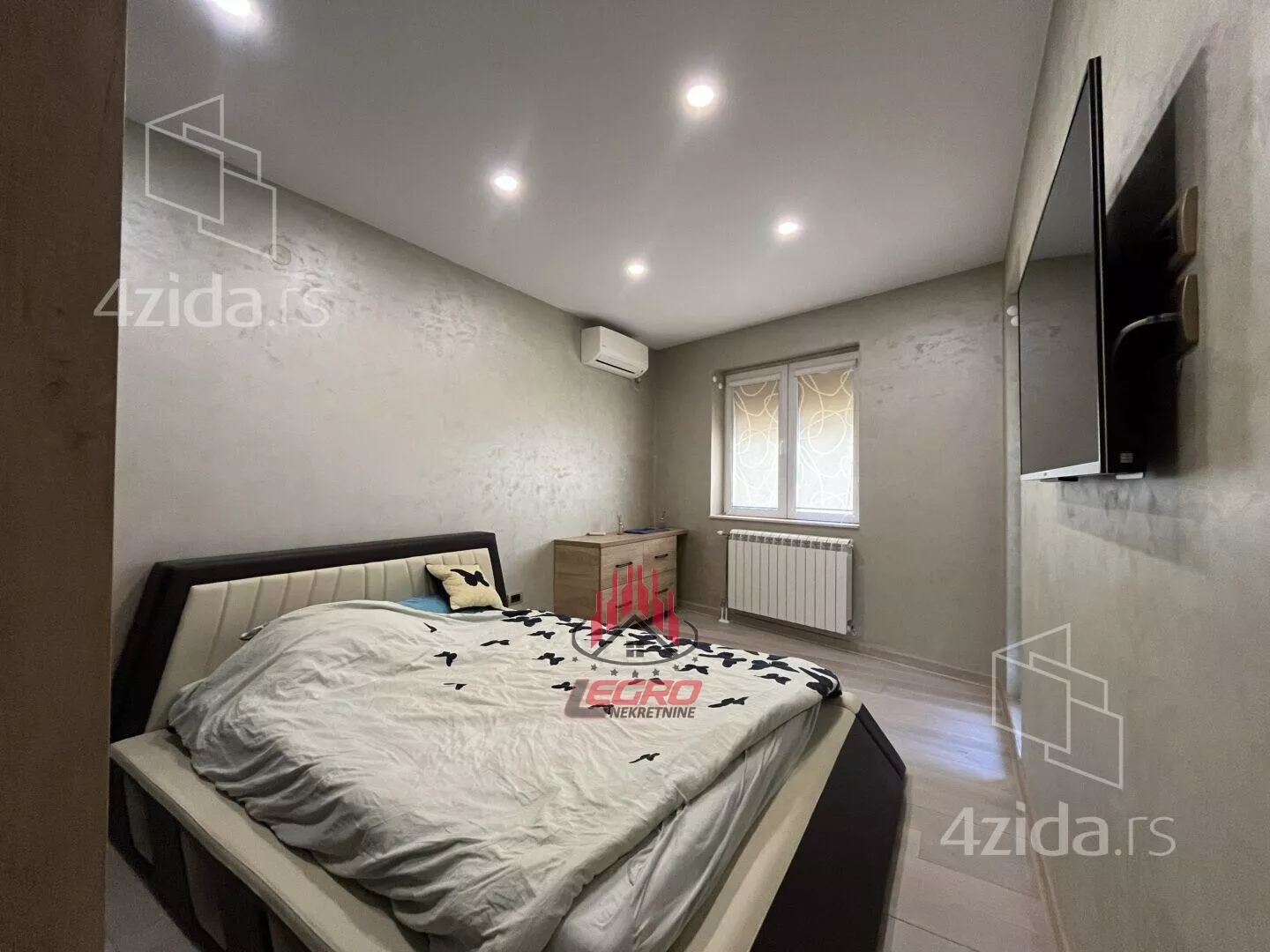 Petoiposoban stan | 4zida