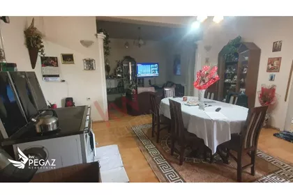 Crveni Krst | 4zida.rs