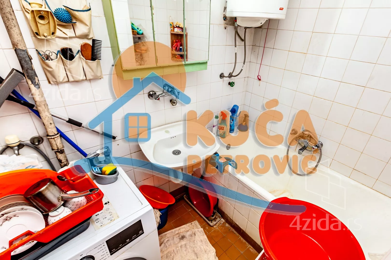 Troiposoban stan | 4zida