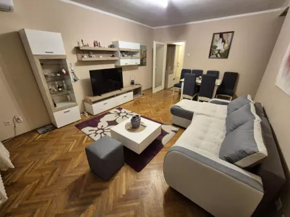 Omladinskih brigada | 4zida.rs