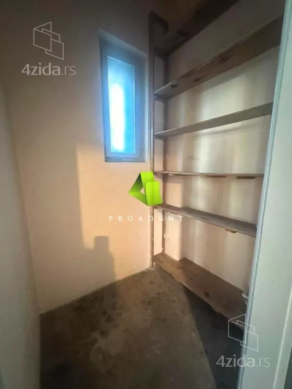 Kancelarija | 4zida