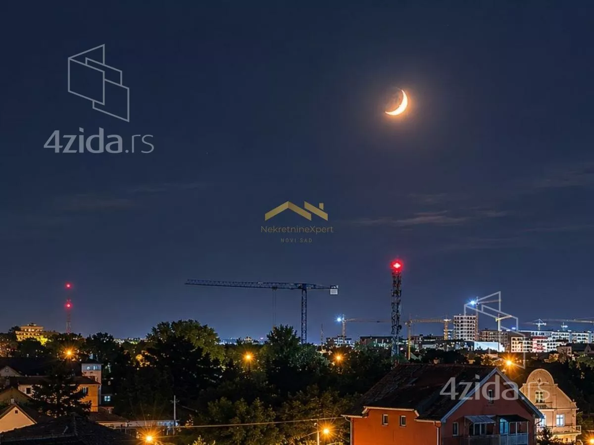 Četvoroiposoban stan | 4zida
