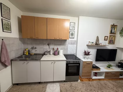 Radnih Brigada | 4zida.rs