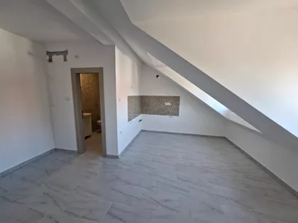 Kertvaroš | 4zida.rs