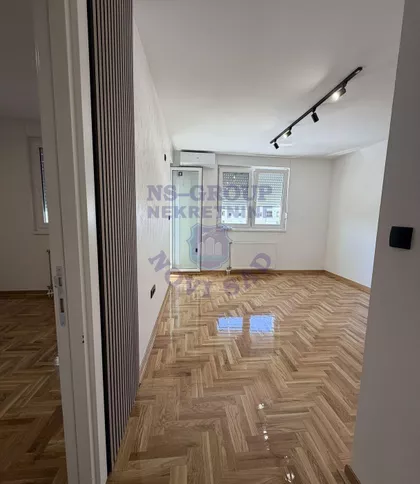 Petrovaradin | 4zida.rs