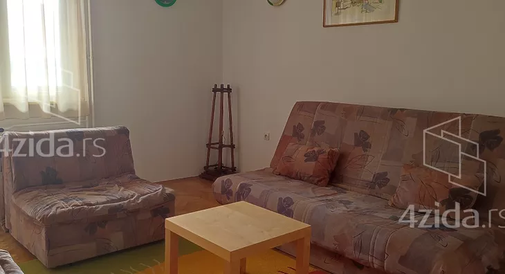 Jednosoban stan za izdavanje, Bulevar Zona 3, 270€, 38m² - stampaj