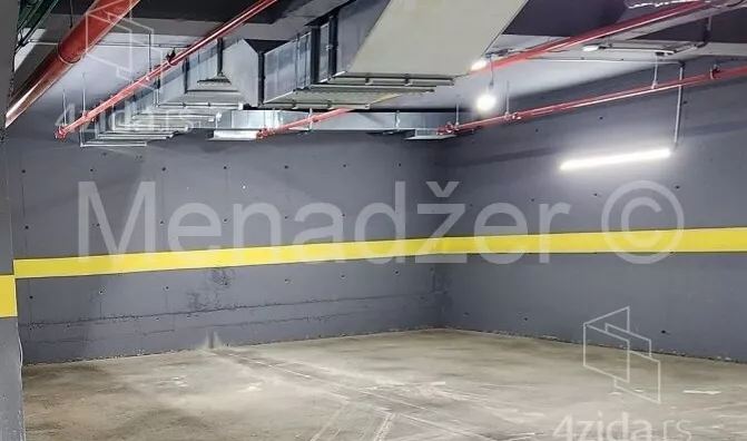 Garaža/Parking | 4zida