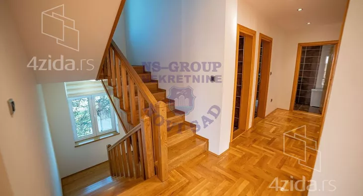 4-etažna kuća | 4zida