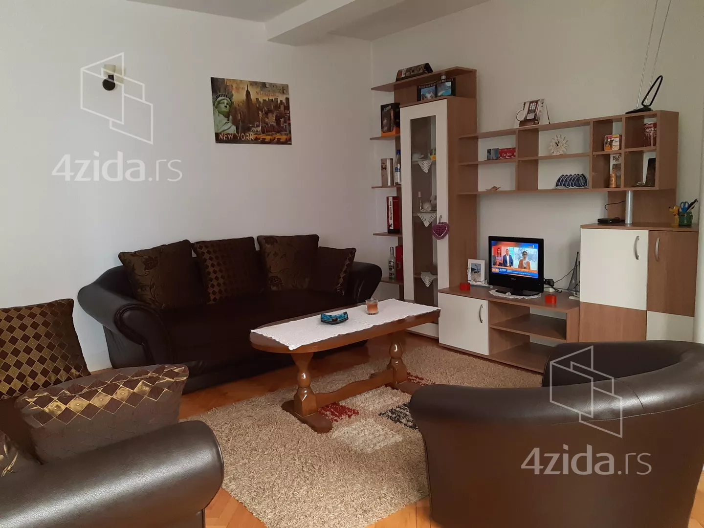 Jednoiposoban stan | 4zida