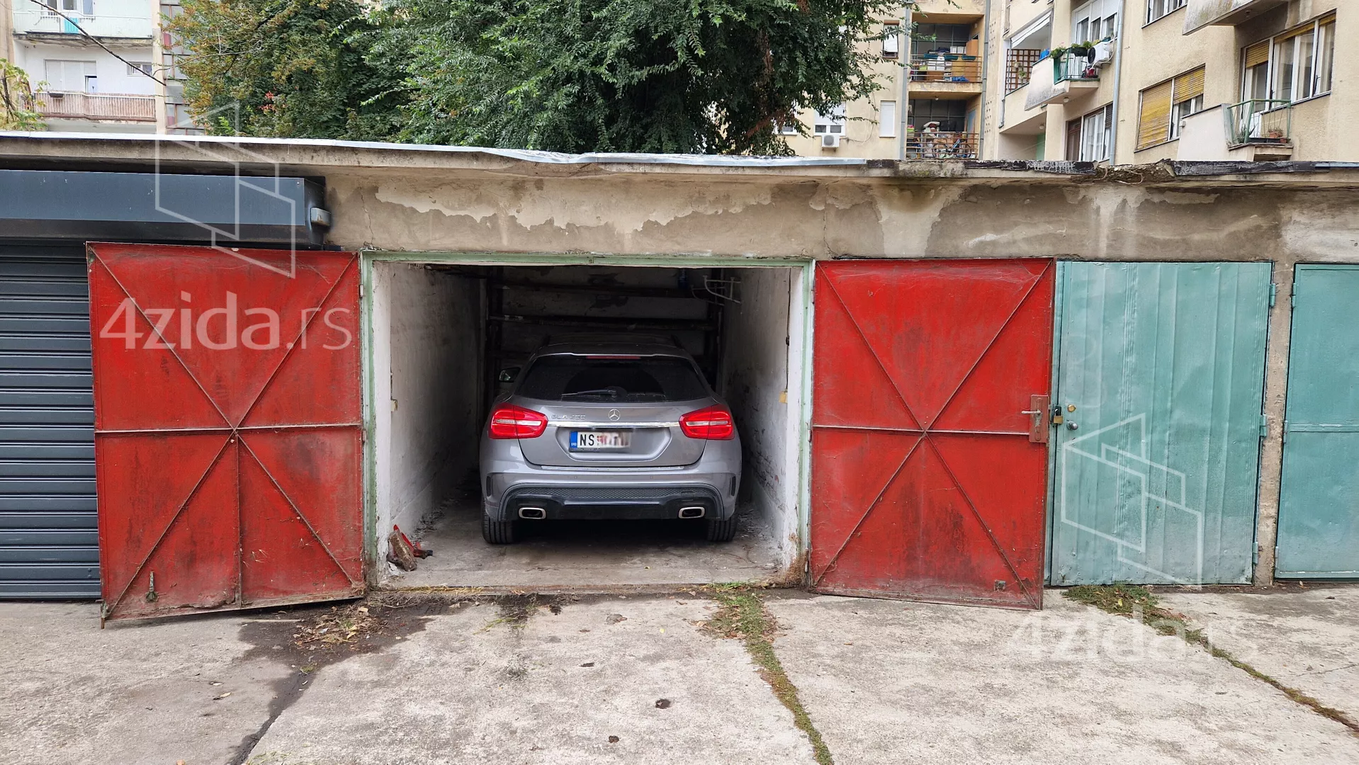 Garaža | 4zida