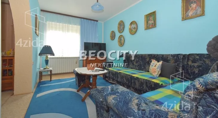 Kuća na prodaju, Braće Gavrajić., 200.000€, 305m² - stampaj