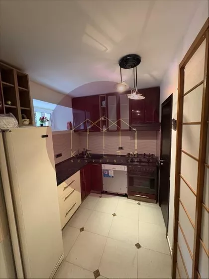 Autokomanda | 4zida.rs